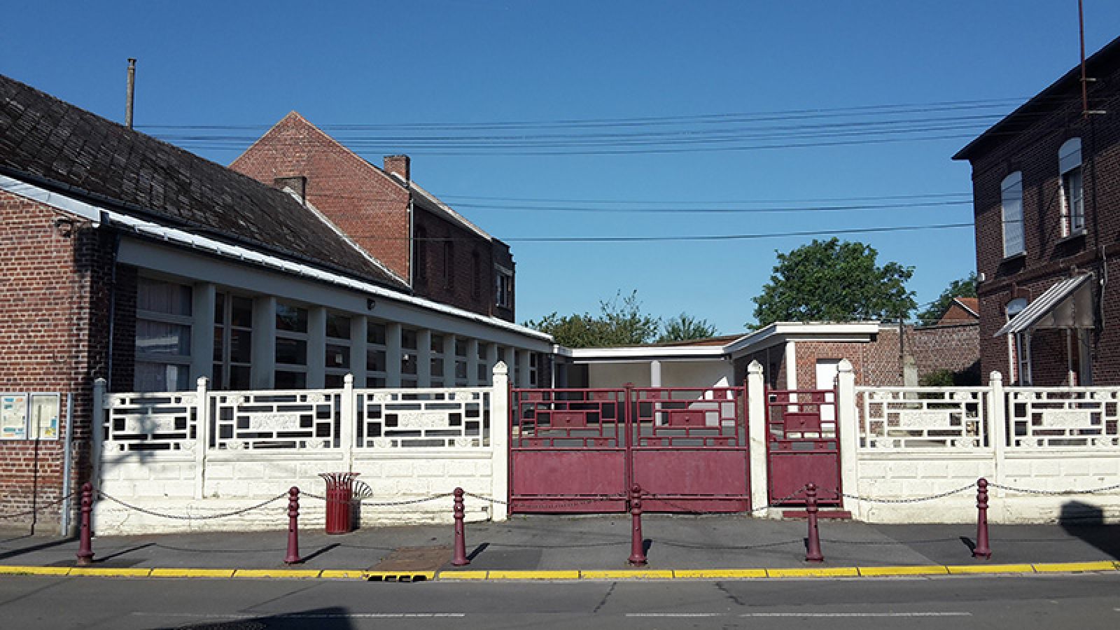 Ecole Primaire - rue Victor Hugo - Villers-Outréaux